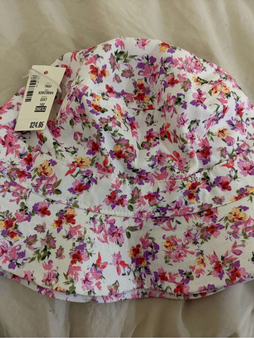 Aeropostale Floral White Pink Purple Bucket Hat